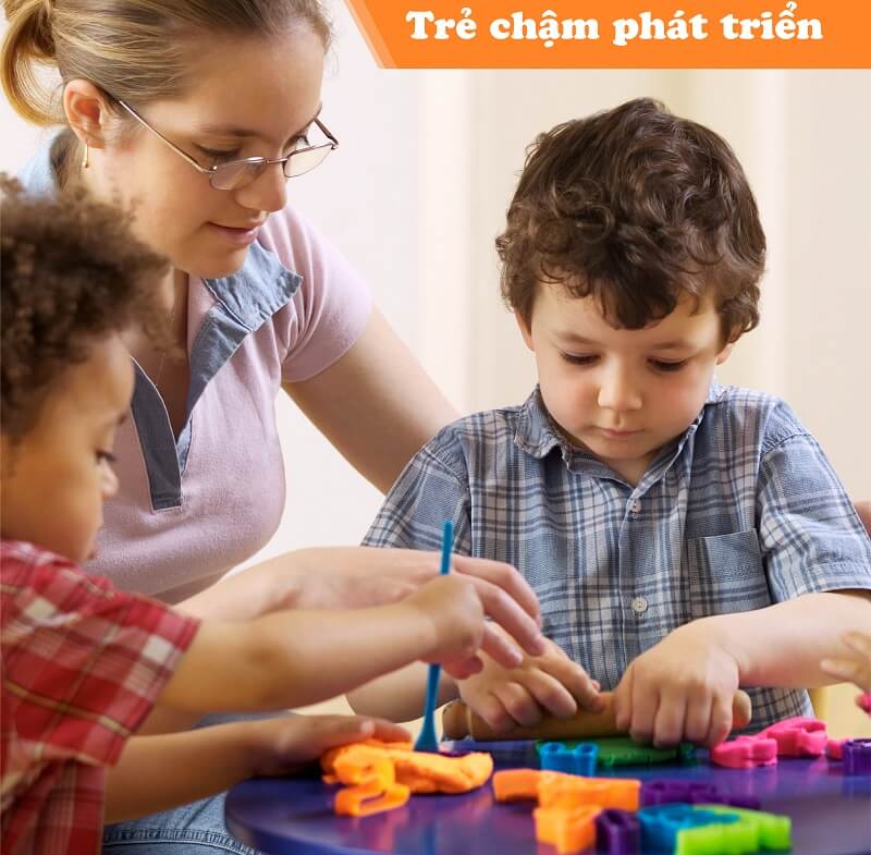 Trẻ chậm phát triển